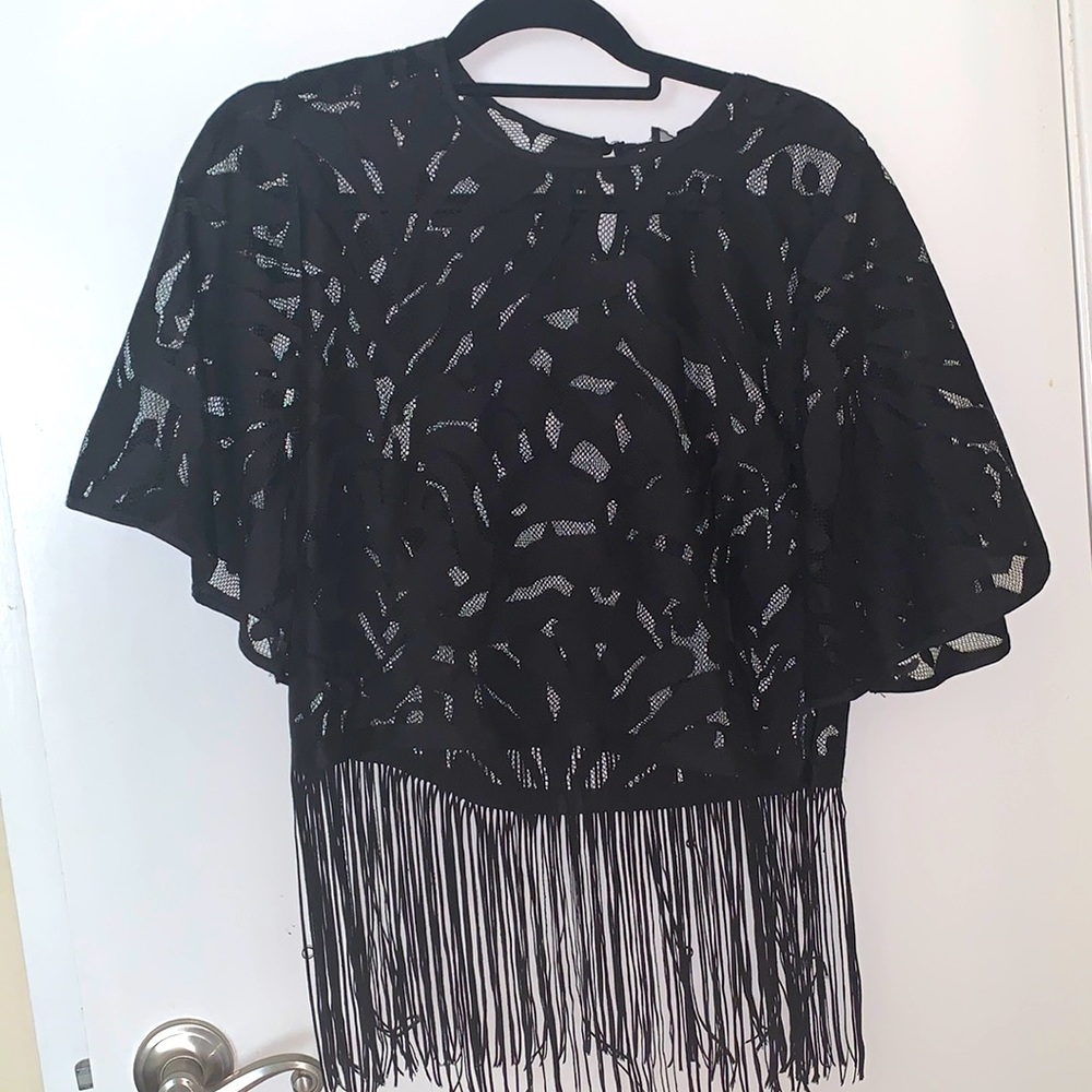 ROMEO & JULIET couture lace fringe top MED NWT